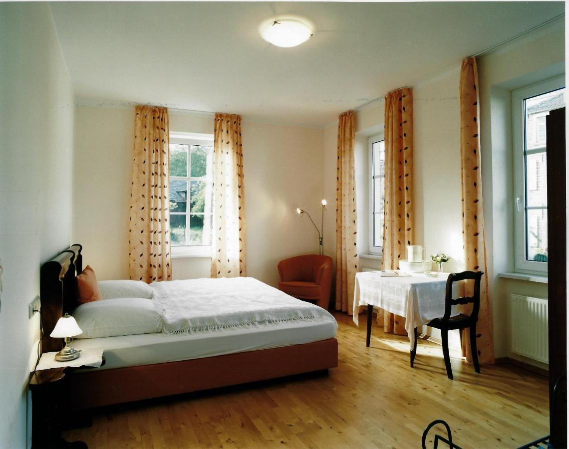 Gaestehaus Zum Goldberg Dorsheim Esterno foto